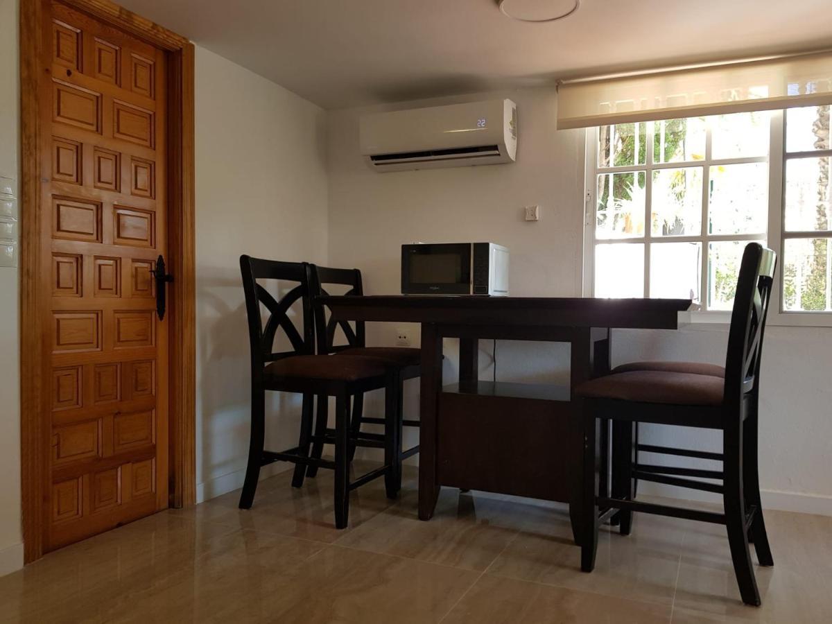 Deluxe Studio Athos 50 Mp Garden Patio Benalmadena Golf & Beach Exterior photo